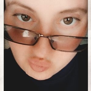 Meet your Posher, Stefani